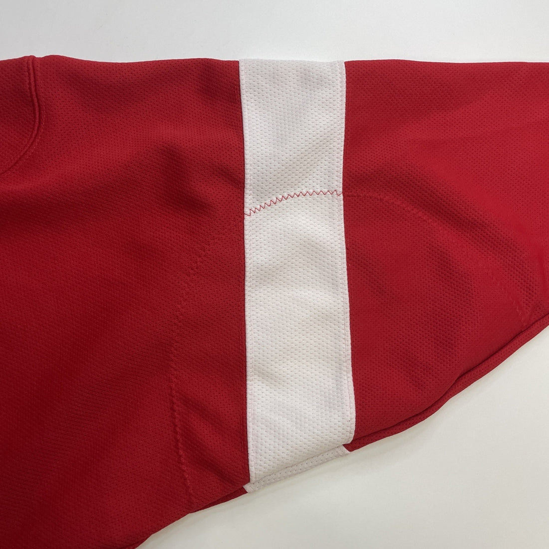 Vintage Detroit Red Wings Pro Player Hockey Jersey Size 2XL NHL