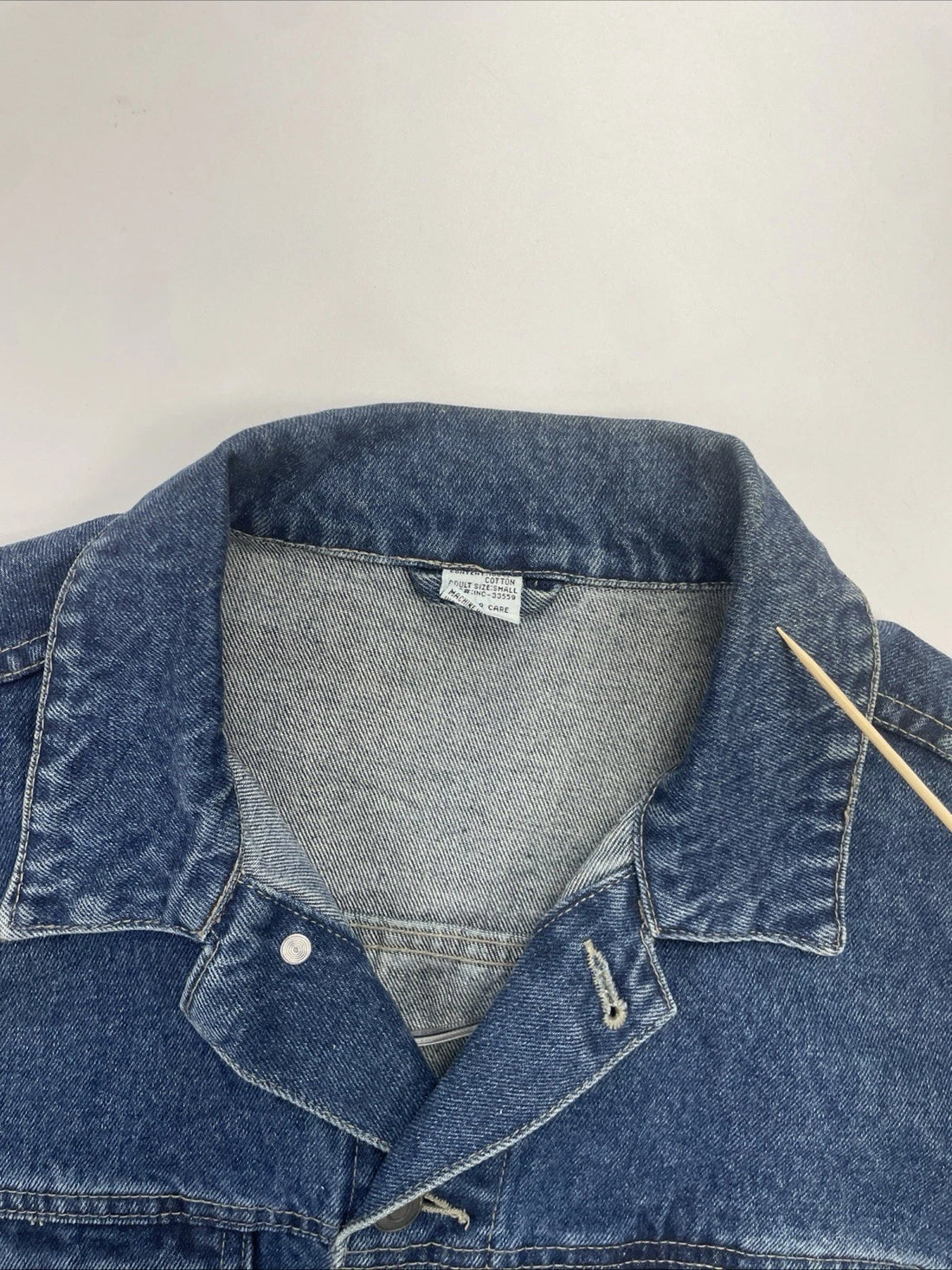 Vintage Denim Trucker Jacket Size Small Blue