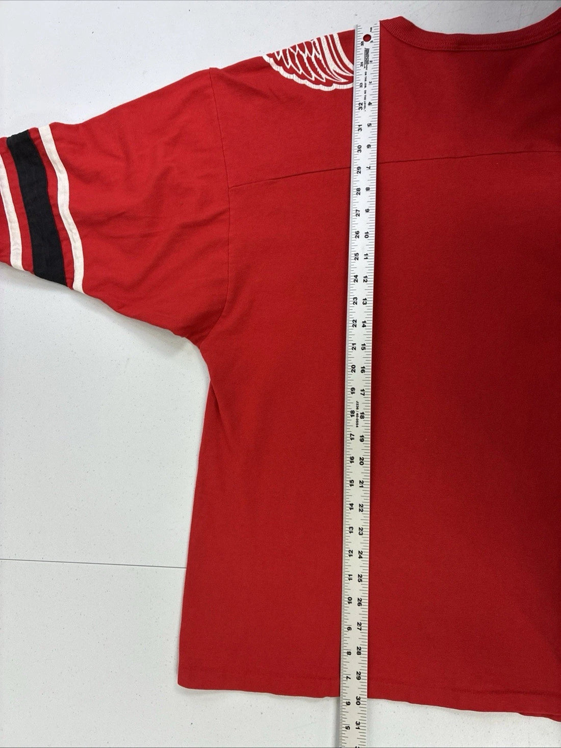 Vintage Detroit Red Wings Raglan T-Shirt Size Large 90s NHL
