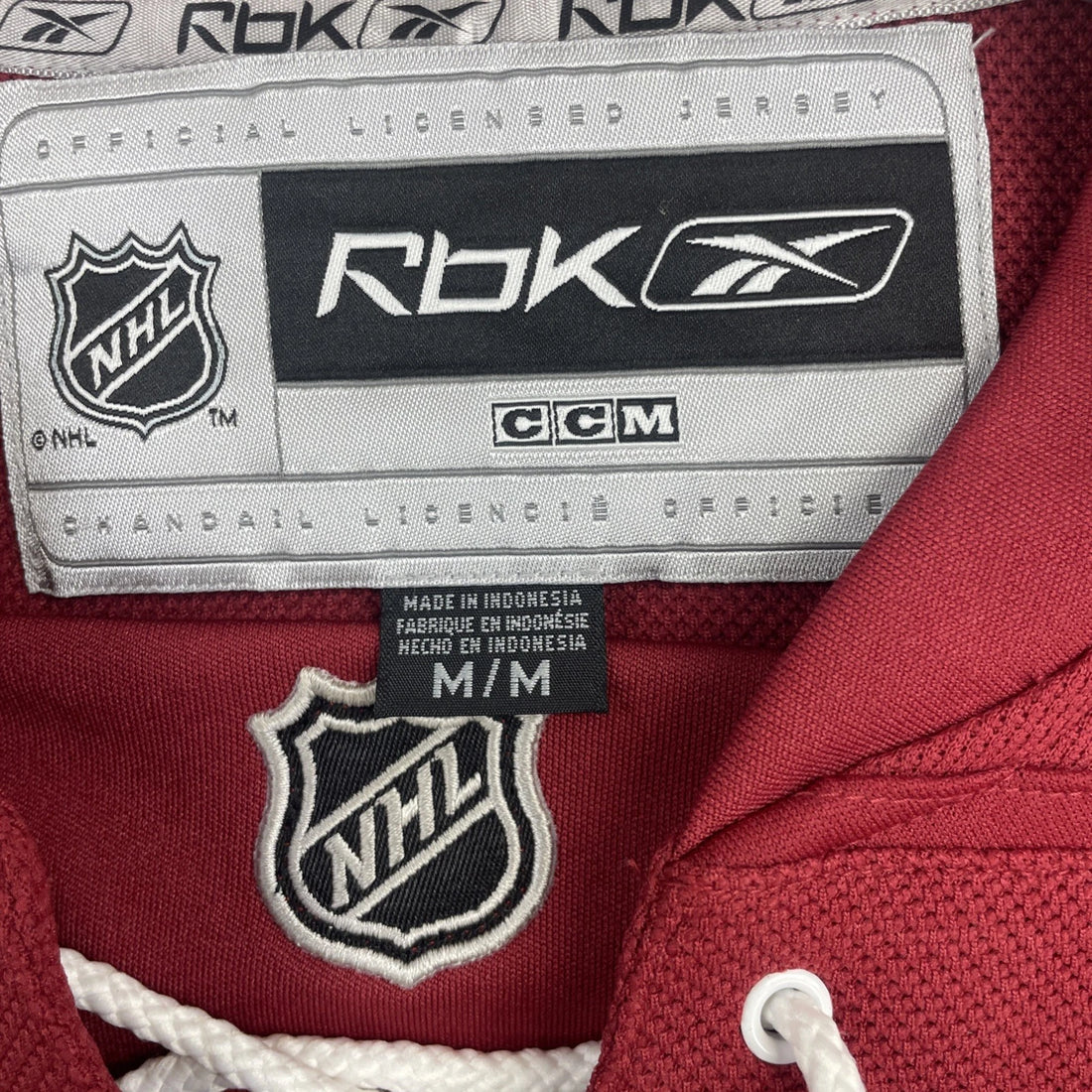Phoenix Coyotes Reebok Jersey Size Medium NHL