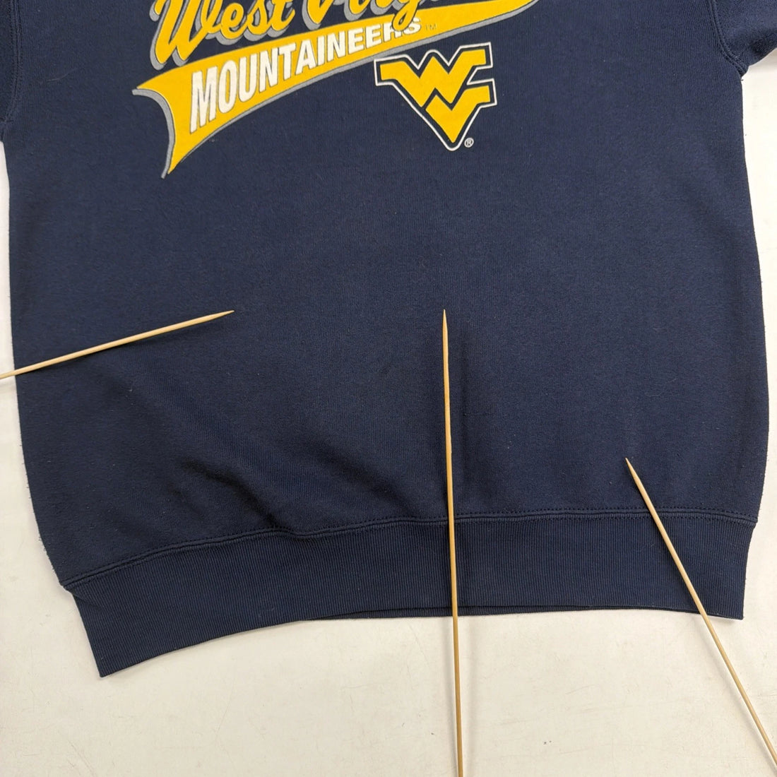 Vintage West Virginia Mountaineers Crewneck Sweatshirt Size Medium NCAA