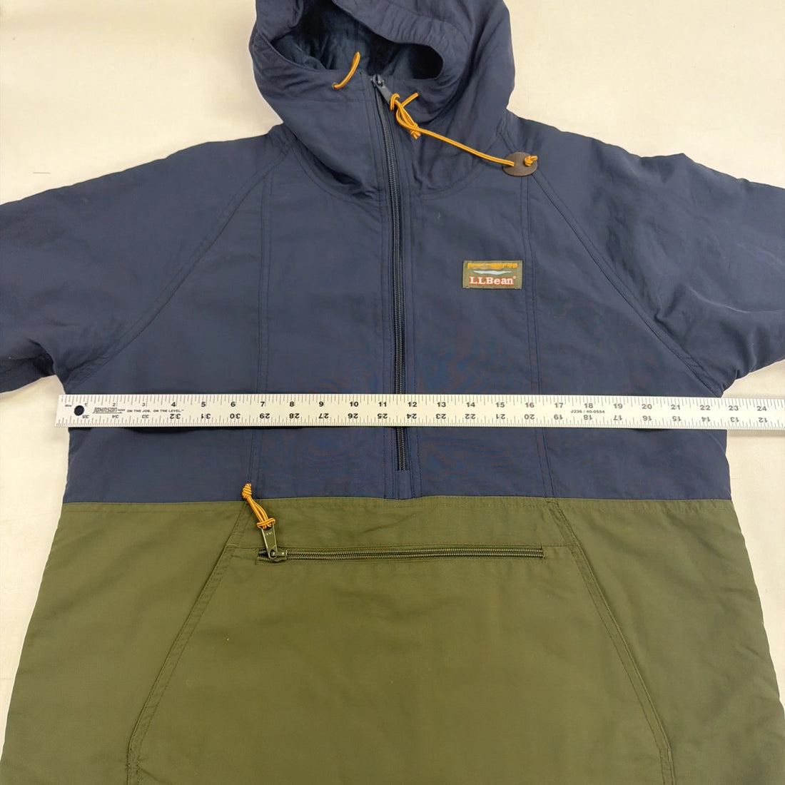 L.L. Bean 1/2 Zip Pullover Anorak Windbreaker Light Jacket Medium
