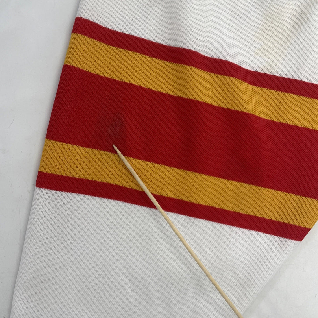 Vintage Calgary Flames CCM Hockey Jersey Size Large 90s NHL