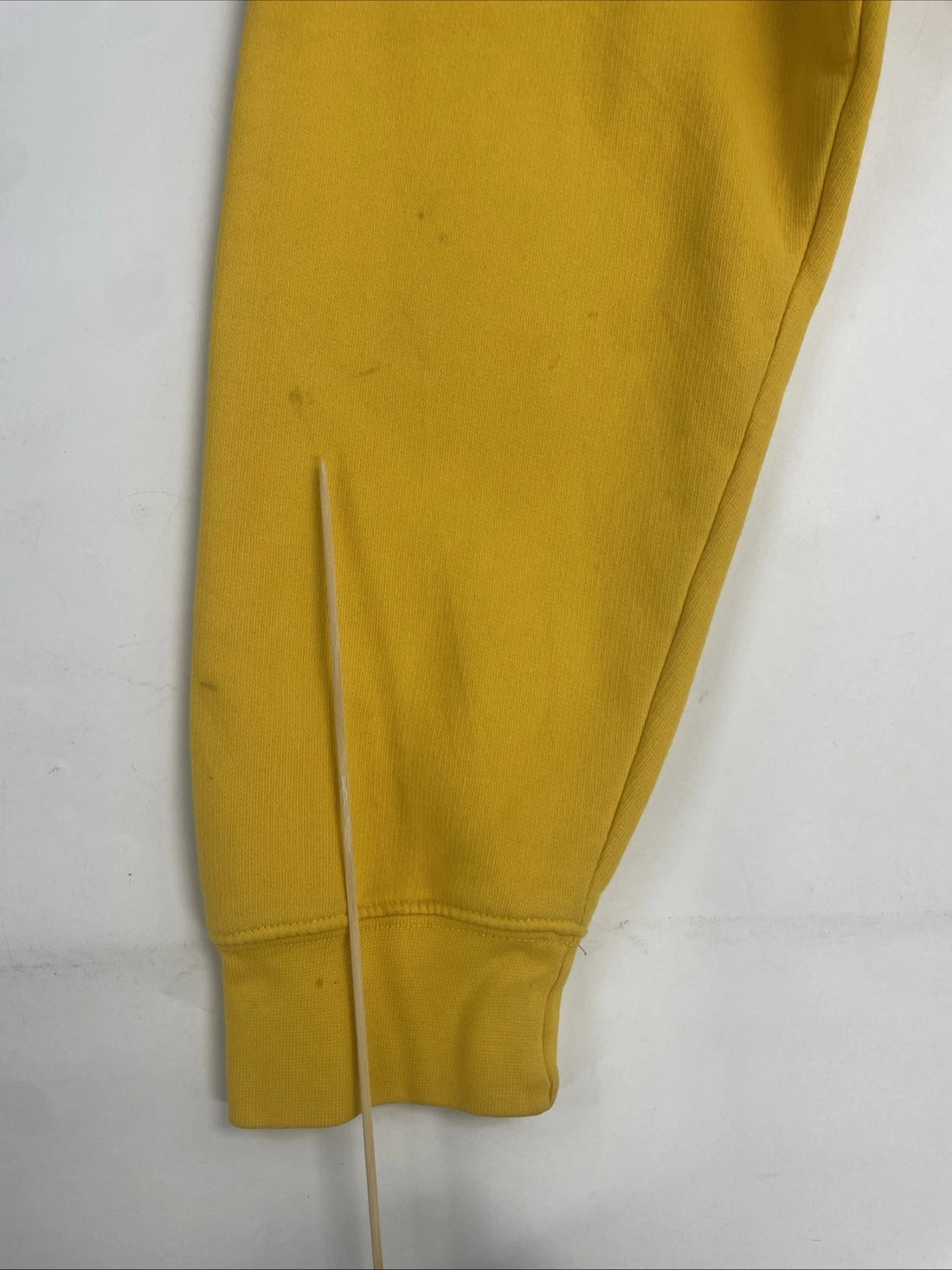 Vintage Nike Crewneck Sweatshirt Size XL Yellow Embroidered Swoosh