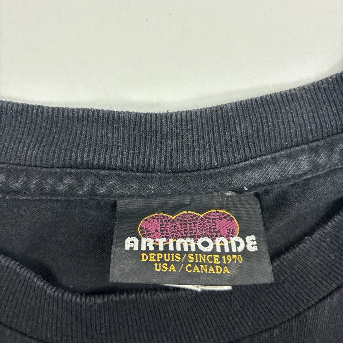 Vintage Guns N Roses Artimonde Band T-Shirt Size Large 2004