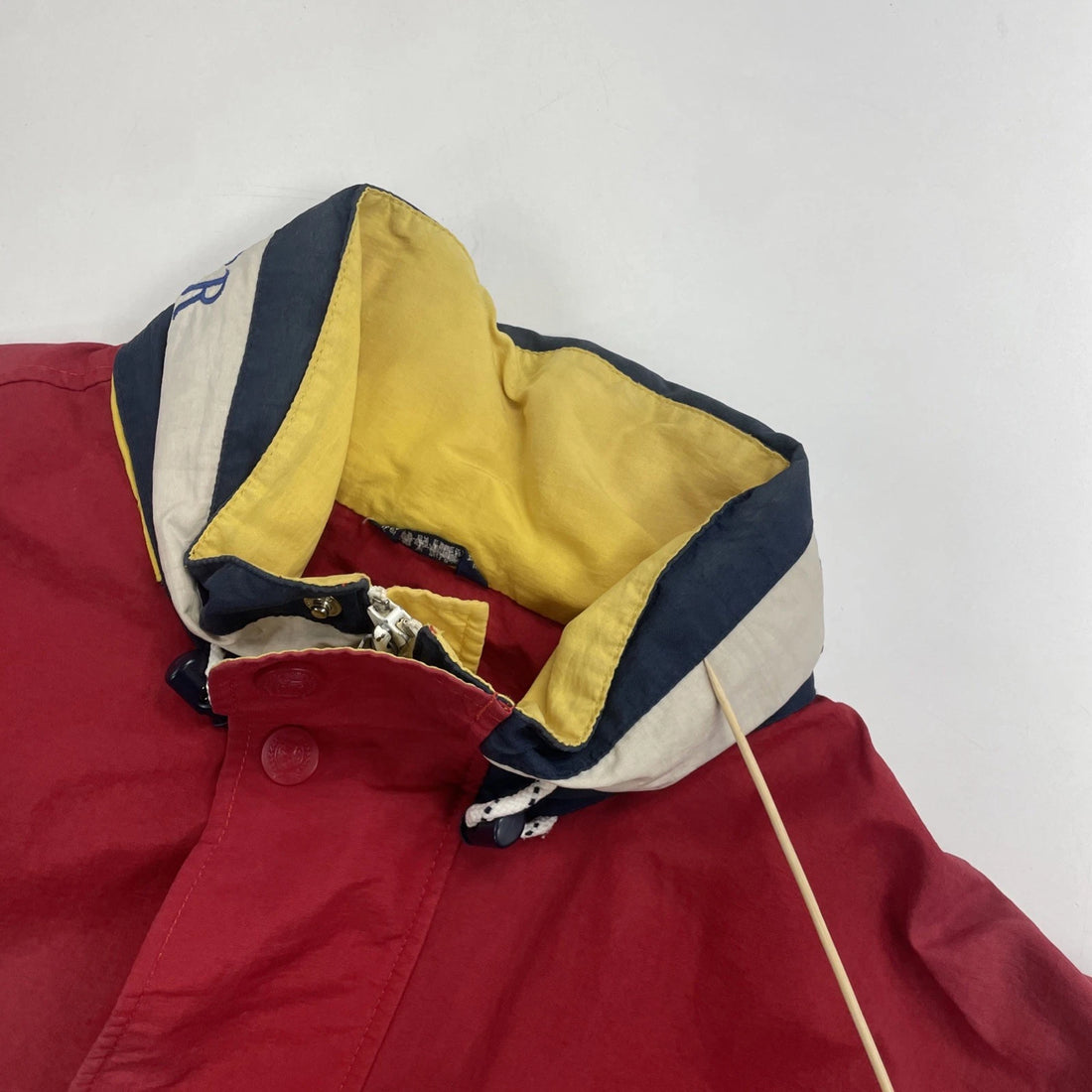 Vintage Tommy Hilfiger Windbreaker Light Jacket Size Large Red