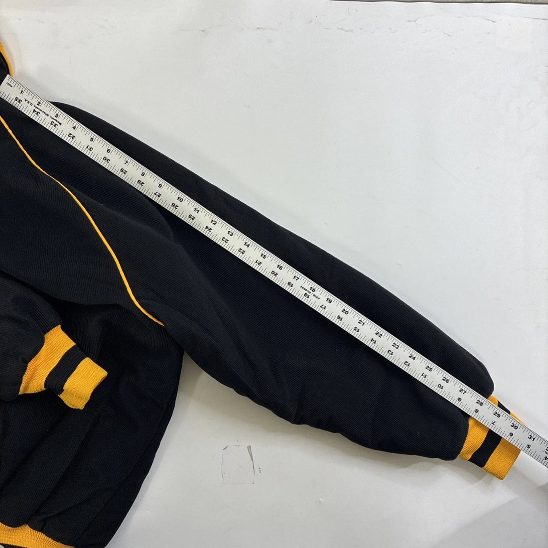 Vintage Pittsburgh Penguins Shain Bomber Jacket Size Large NHL