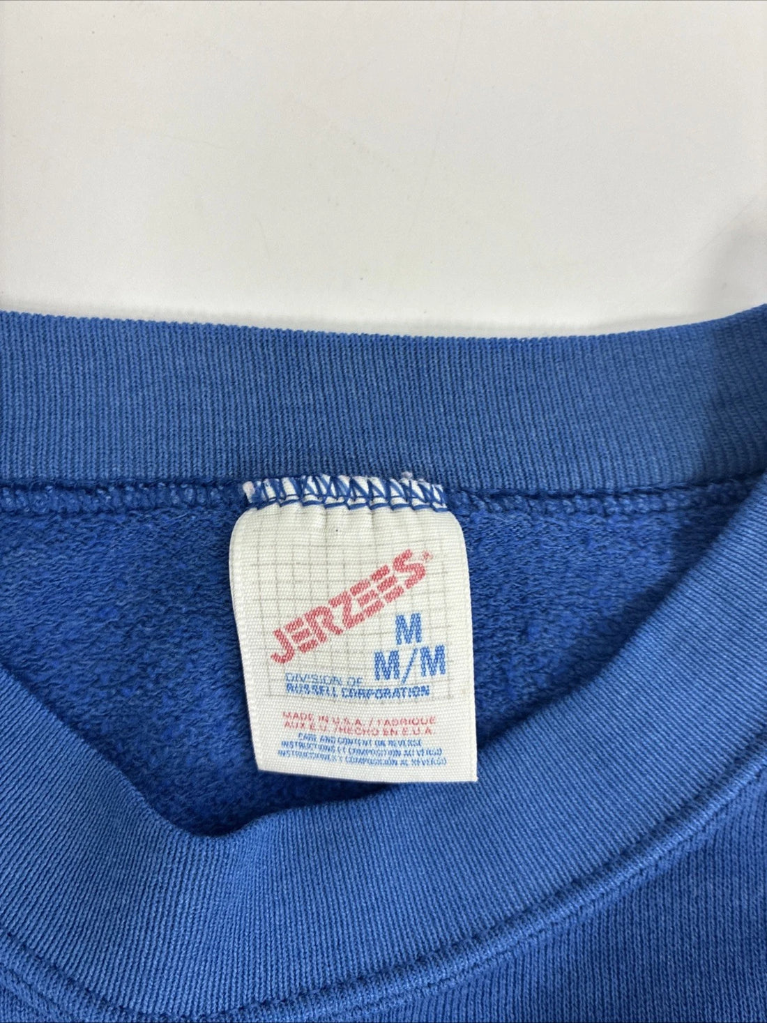 New York Knicks Crewneck Sweatshirt Size Medium NBA