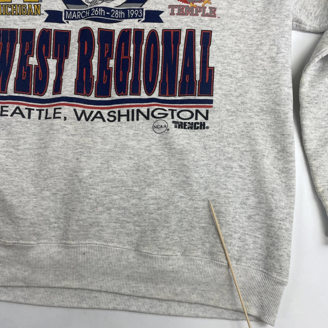 Vintage West Regional Basketball Crewneck Sweatshirt XL 90s NCAA
