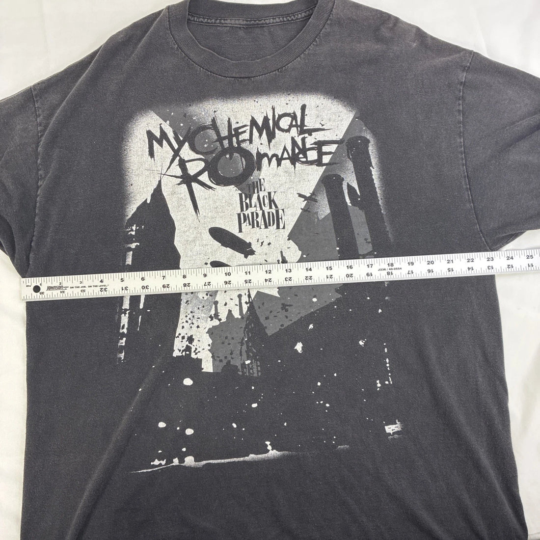 My Chemical Romance The Black Parade Tour T-Shirt Size XL Emo Band Tee