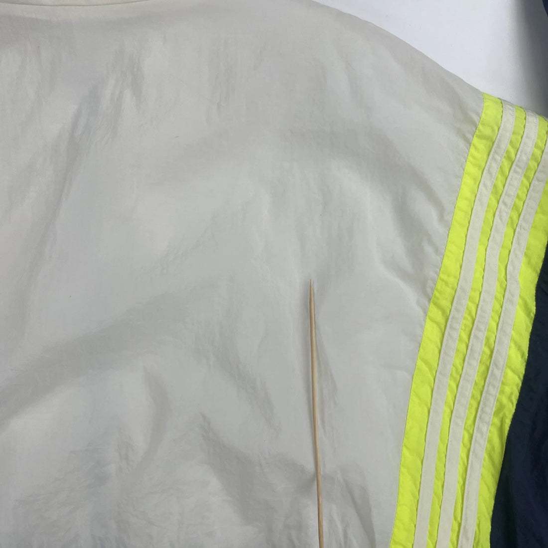 Vintage Adidas Windbreaker Light Jacket Size XL White