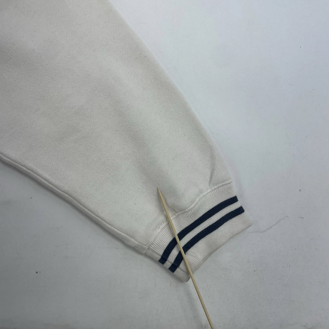 Vintage Looney Tunes 1/4 Zip Sweatshirt Size Large Cartoon 1997 90s