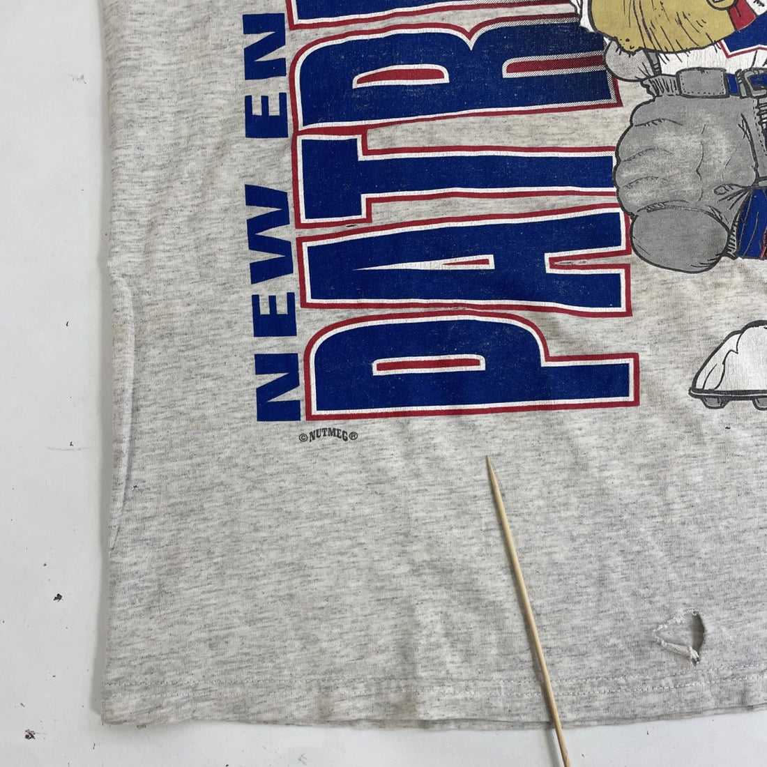 Vintage New England Patriots Nutmeg T-Shirt Size XL 90s NFL