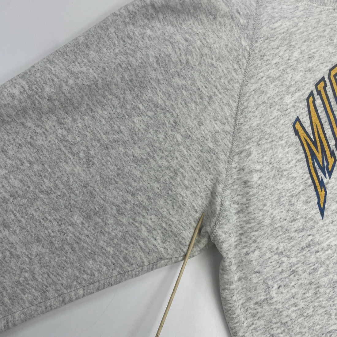 Vintage Michigan Wolverines Crest Crewneck Sweatshirt Size XL NCAA