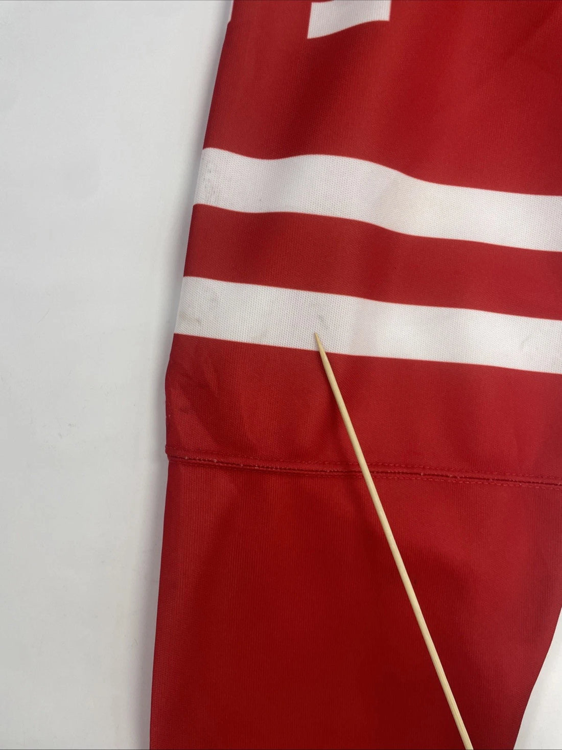 NS Bauer Authentic Hockey Jersey Size 48 Fight Strap