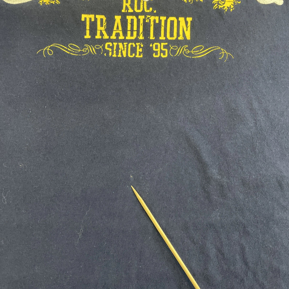 Vintage Rocawear T-Shirt Size Medium Blue Y2K