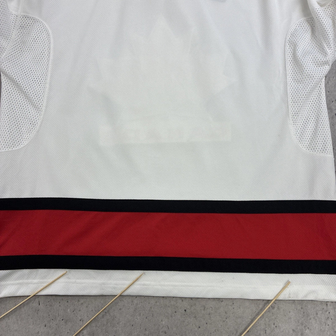 Vintage Team Canada Nike Hockey Jersey Size XL IIHF