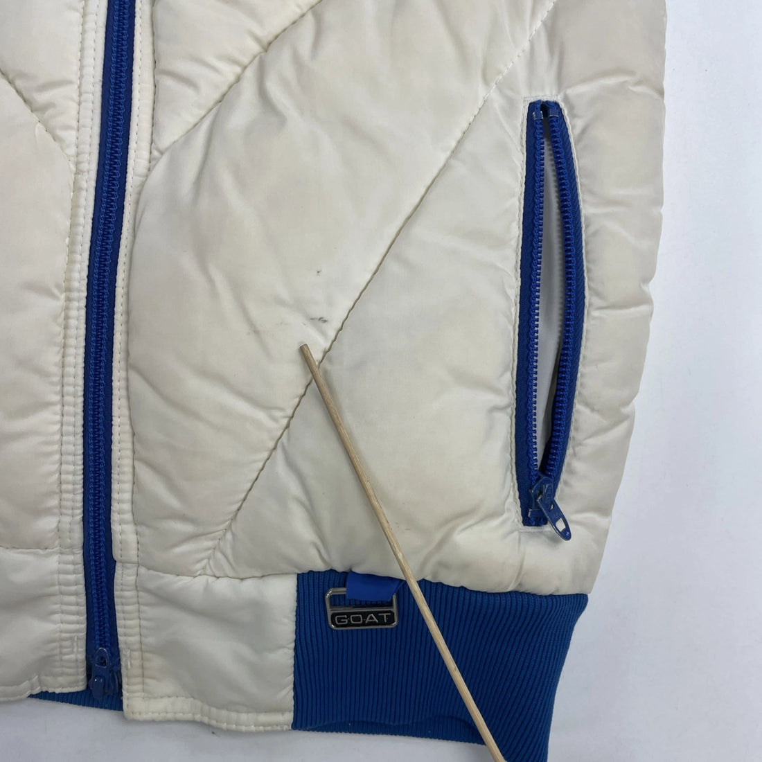 Vintage Mountain Goat White Stag Puffer Vest Jacket Size Small Insulated