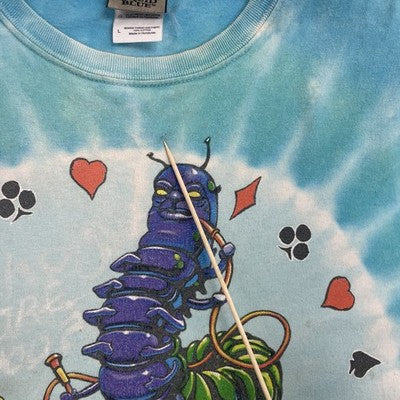Vintage Alice In Wonderland Liquid Blue Tie Dye T-Shirt Size Large 2003