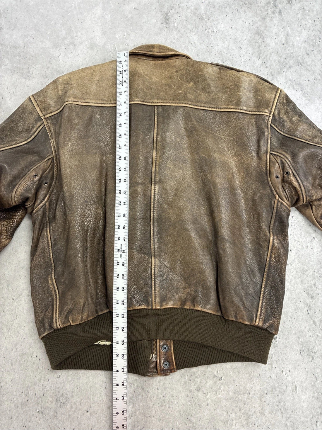 Vintage J.Riggins Leather Bomber Jacket Size Large