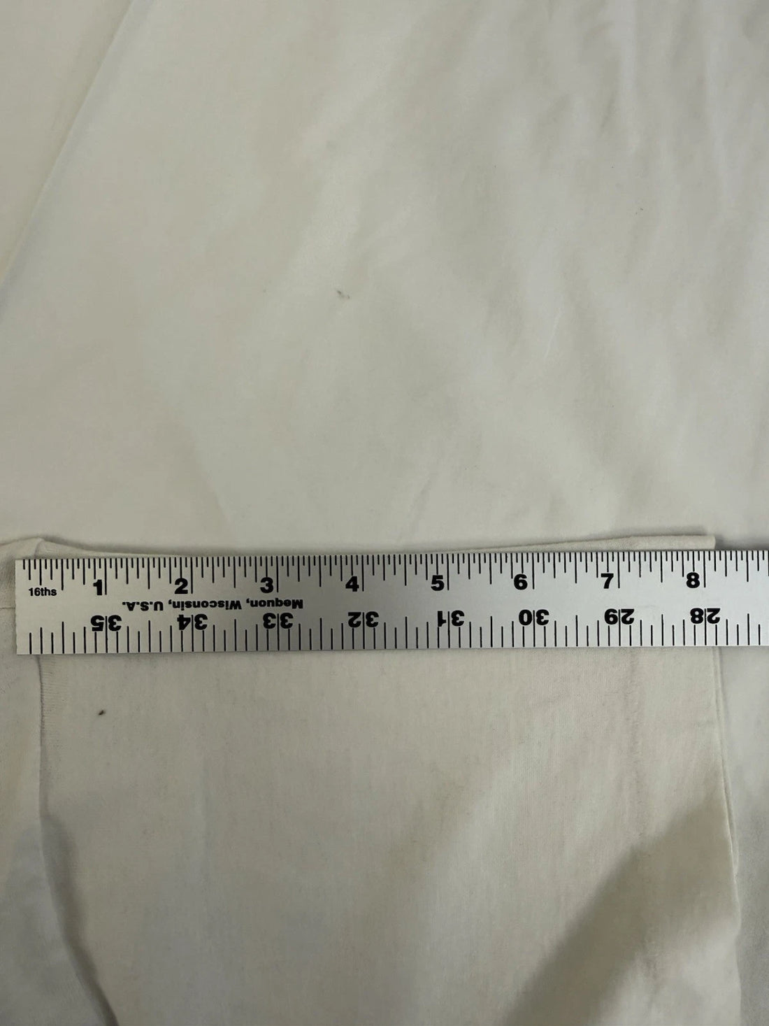 Vintage Indiana Hoosiers Hoops T-Shirt Size Medium 90s NCAA