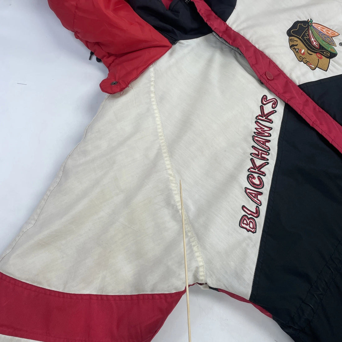 Vintage Chicago Blackhawks Pro Player Puffer Coat Jacket Size Large 90s NHL