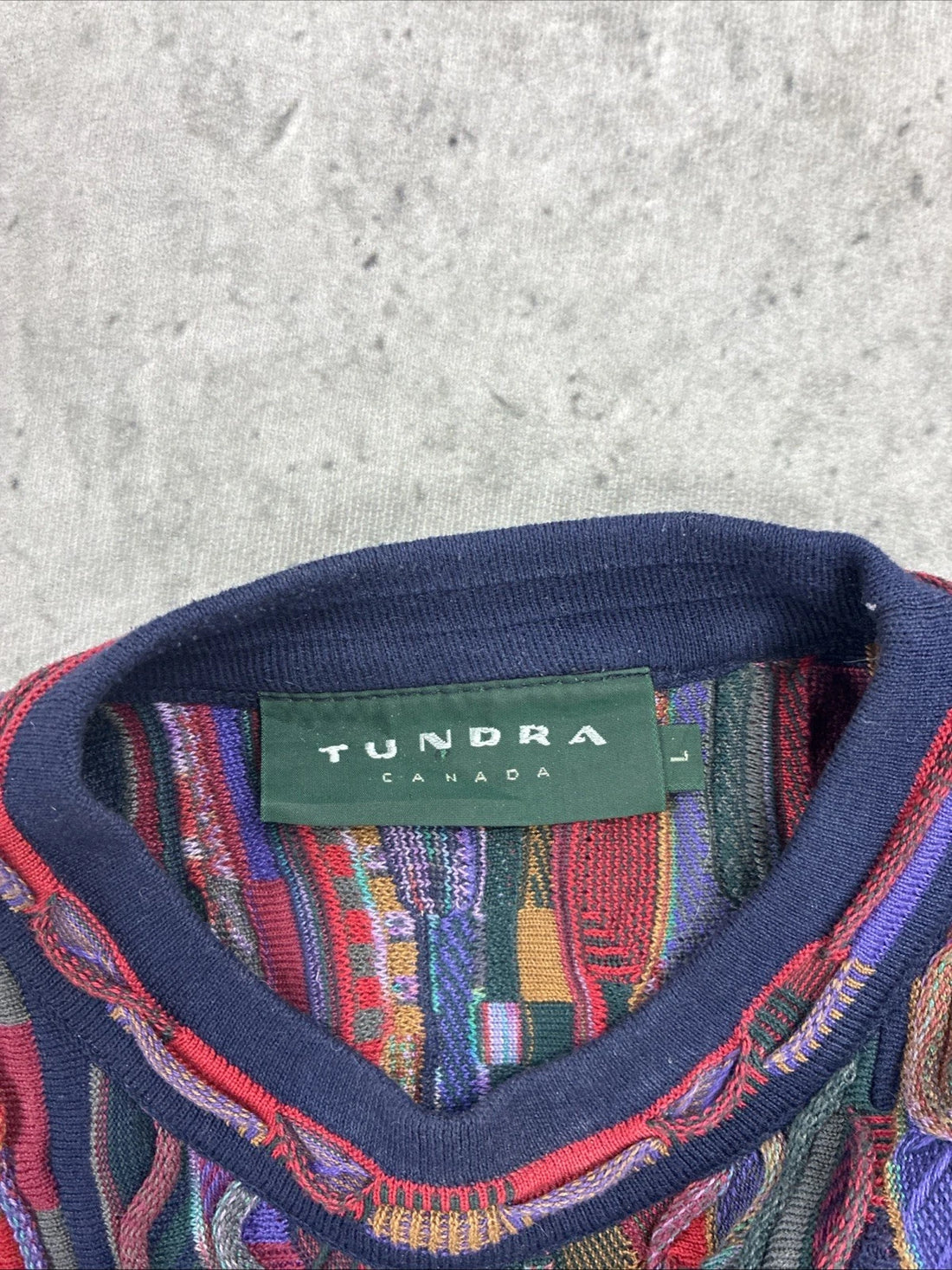 Vintage Tundra 3D Knit Crewneck Sweater Size Large 90s
