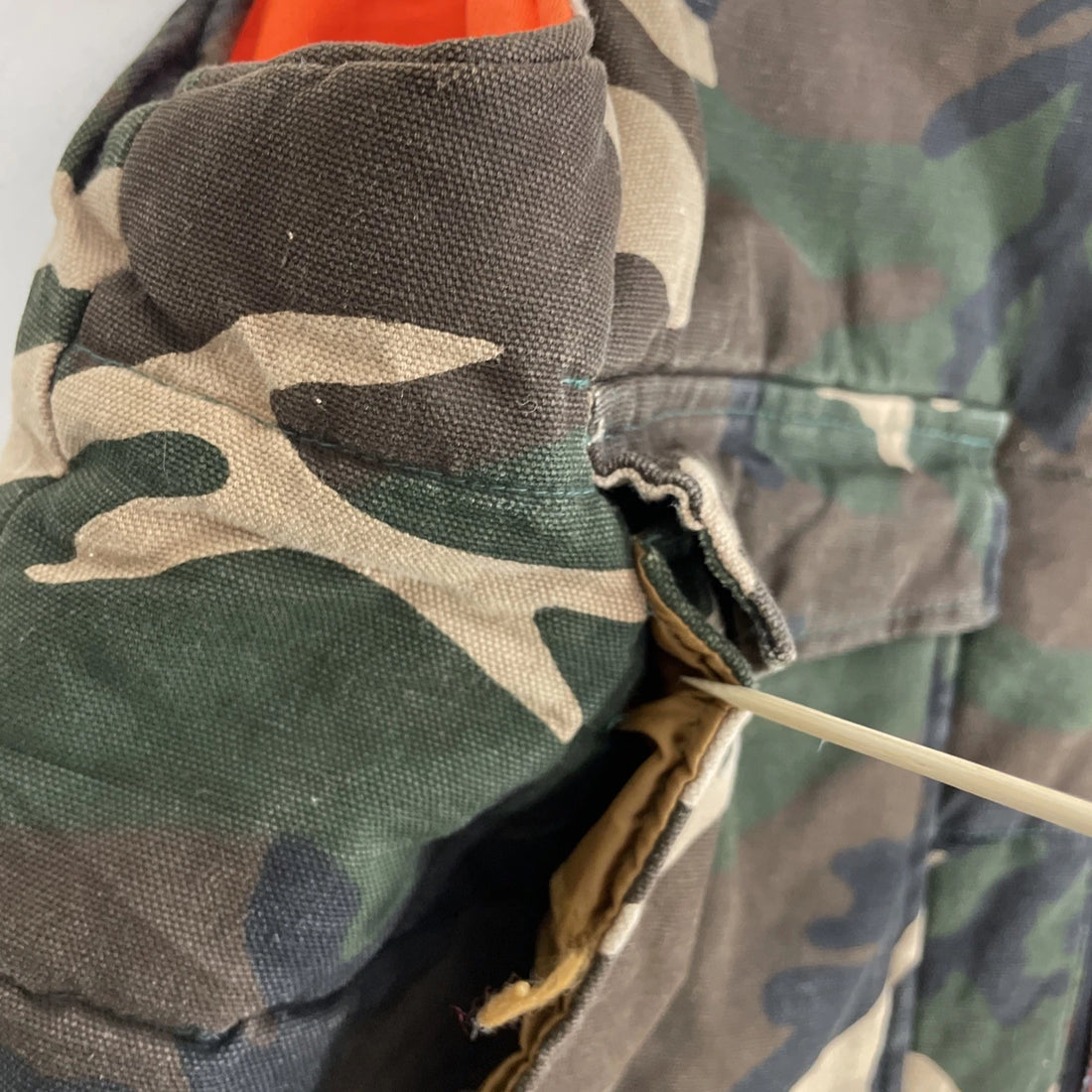 Vintage Woodland Camo Vest Jacket Size Large Reversible