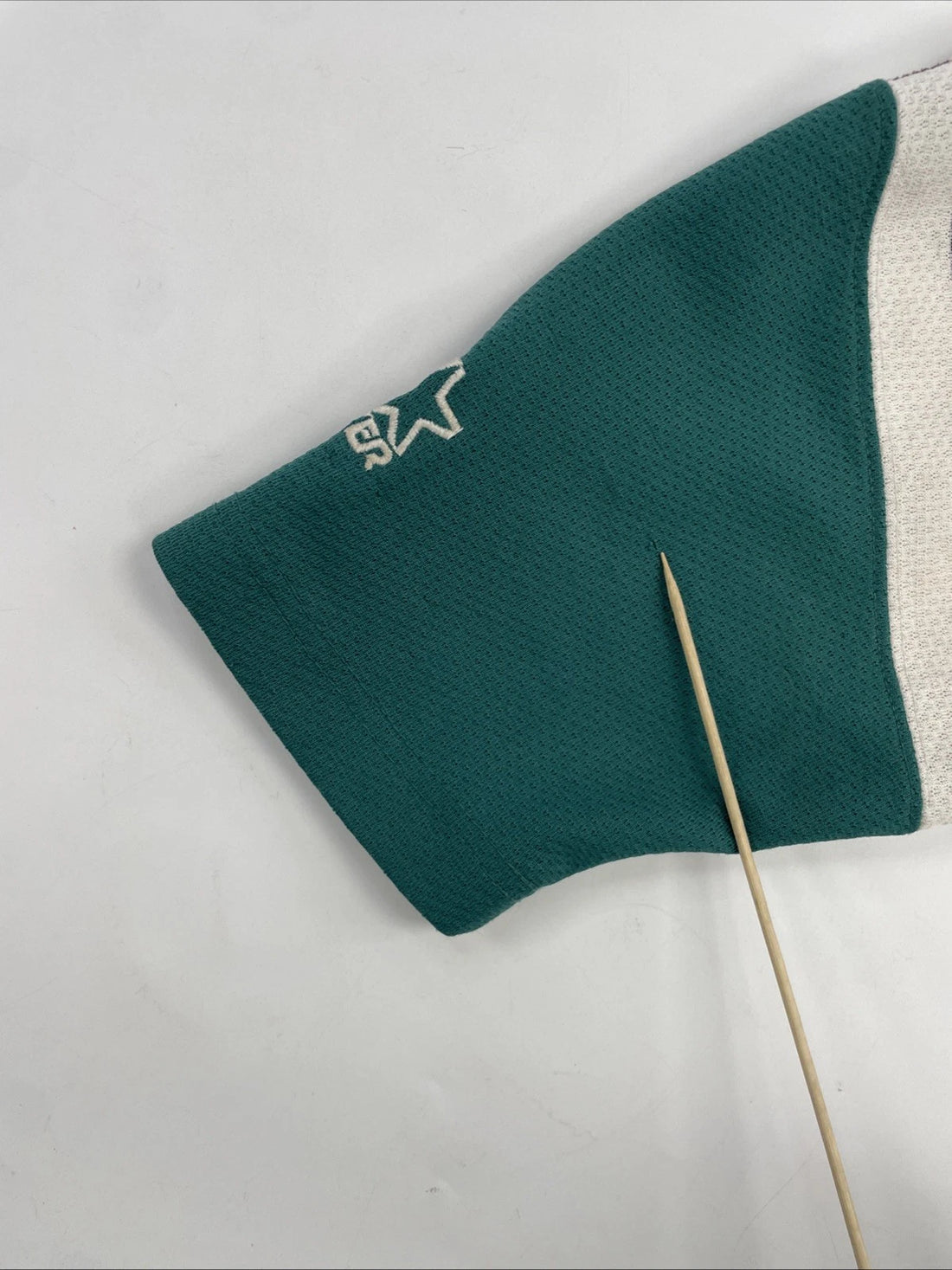 Vintage Anaheim Mighty Ducks Starter Jersey Youth Size Large/XL NHL