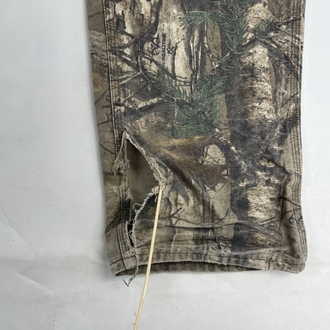 Carhartt Realtree Camo Carpenter Work Pants Size 34 X 30 Distressed