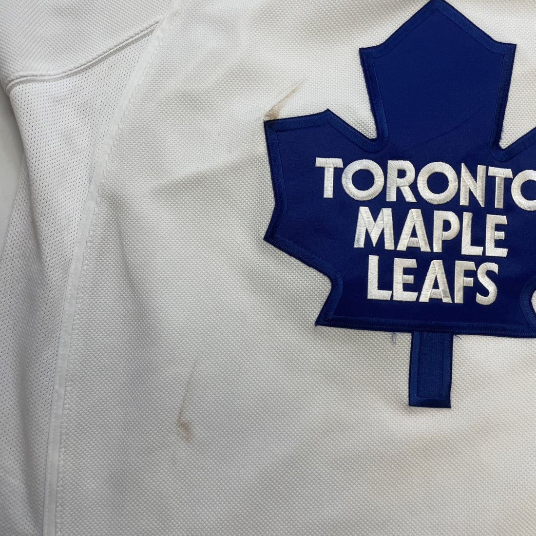 Toronto Maple Leafs Reebok Jersey Size Medium NHL