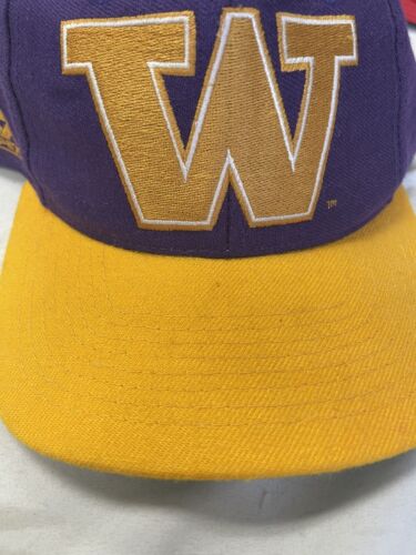 Vintage Washington Huskies Varsity Apex One Wool Snapback Hat OSFA 90s NCAA
