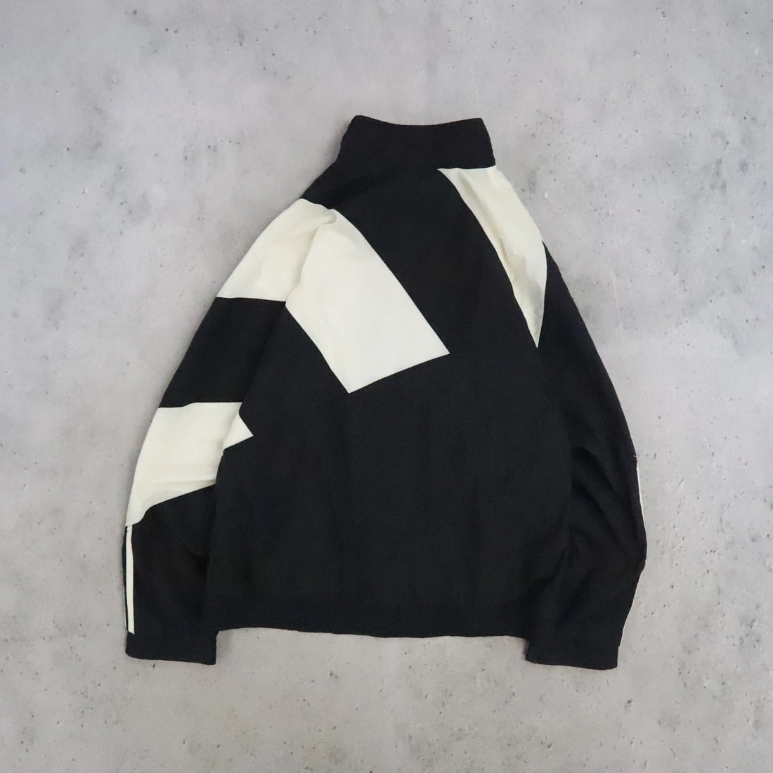 Adidas Windbreaker Light Jacket Size Medium 90s