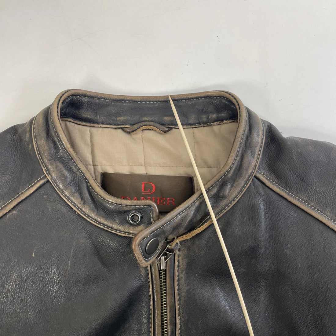 Danier Leather Cafe Racer Motorcycle Jacket Size XL