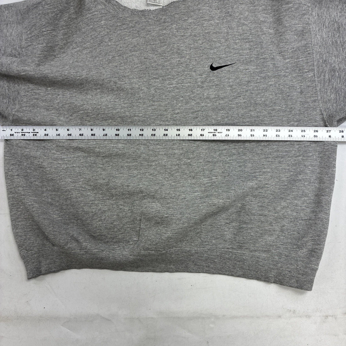 Vintage Nike Crewneck Sweatshirt Size Large Gray Embroidered Swoosh