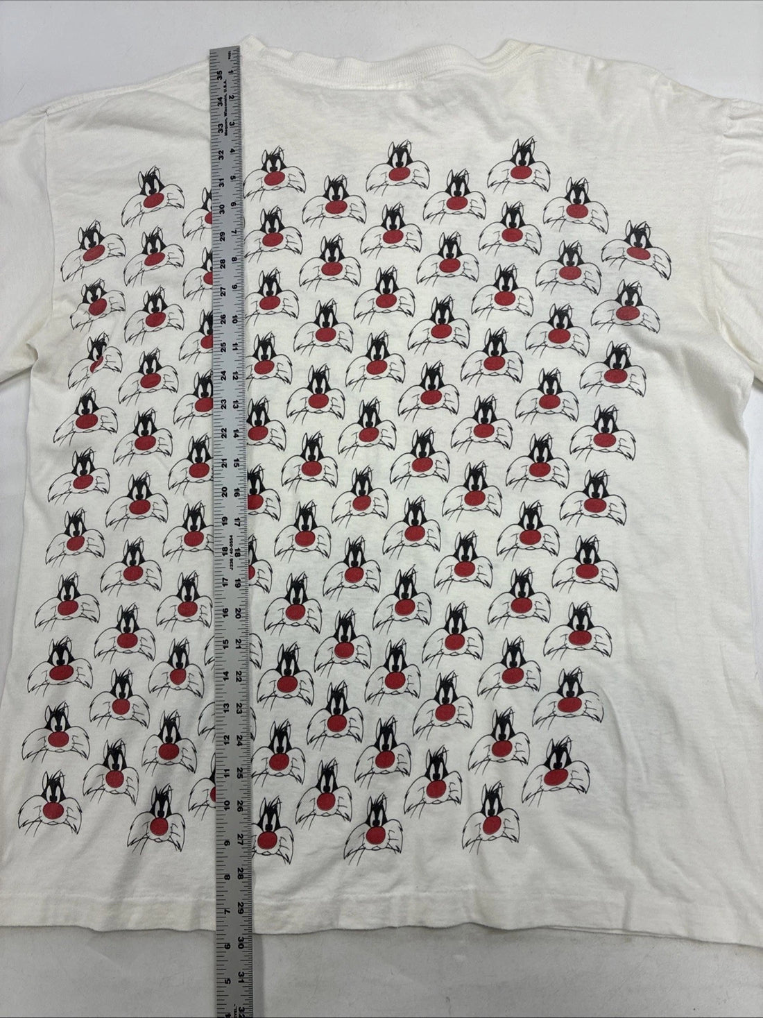 Vintage Sylvester Looney Tunes T-Shirt Size XL All Over Print 1995 90s
