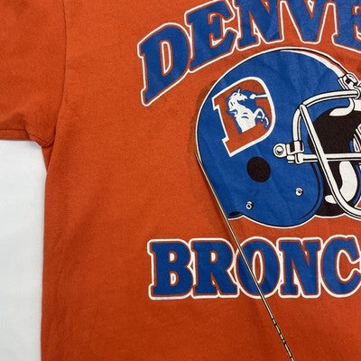Vintage Denver Broncos T-Shirt Size Medium 80s 90s NFL