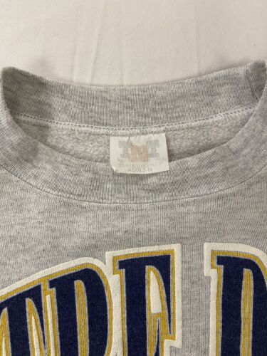 Vintage Notre Dame Fighting Irish Sweatshirt Crewneck Size Medium NCAA