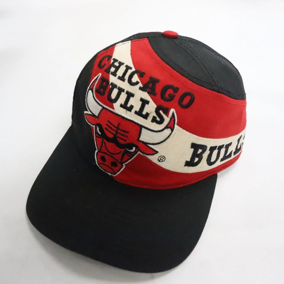 Vintage Chicago Bulls Snapback Hat OSFA NBA