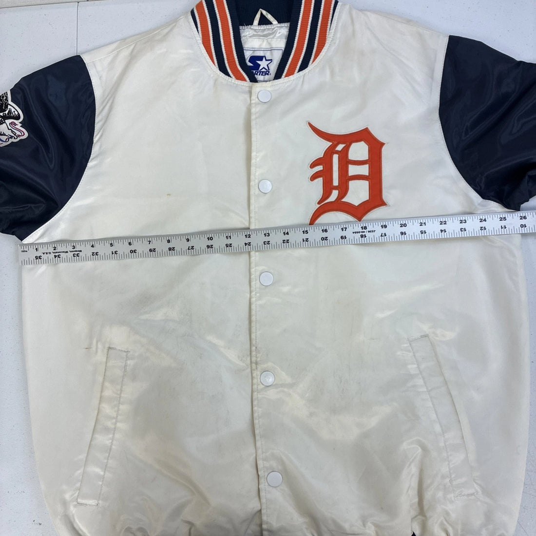 Detroit Tigers Starter Satin Bomber Jacket Size XL MLB