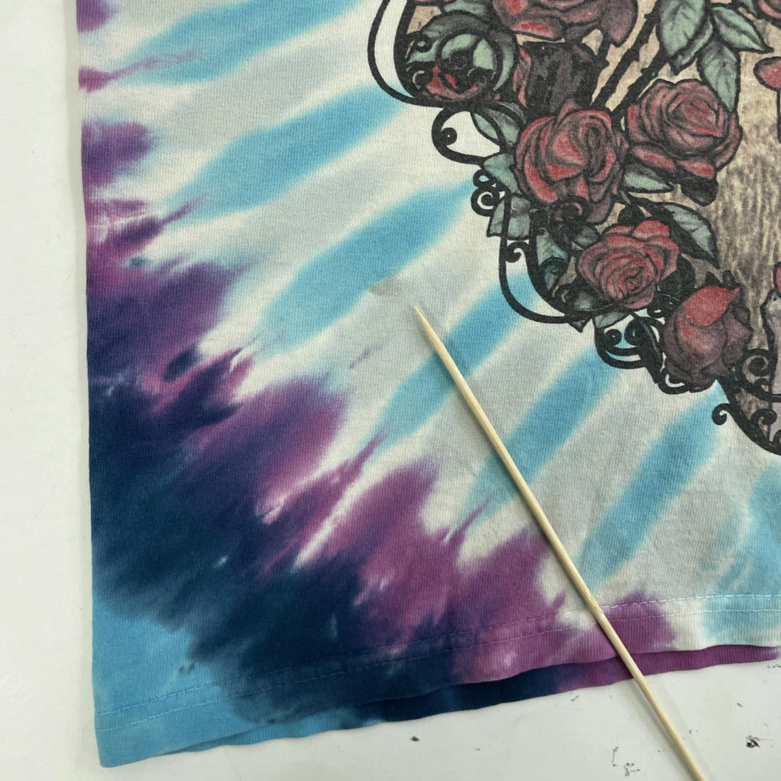 Vintage Grateful Dead Skeleton Roses 30 Years Liquid Blue Tie Dye T-Shirt Medium