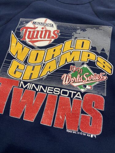 Vintage Minnesota Twins World Series Champs Sweatshirt Size Medium 1991 90s MLB