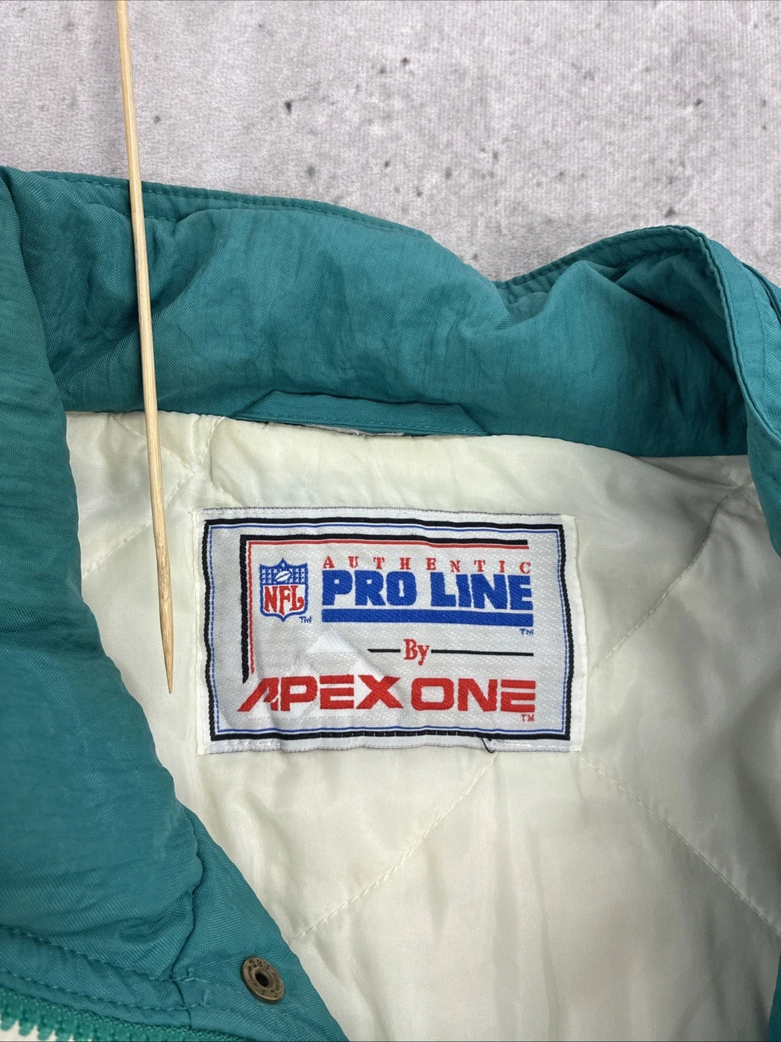Vintage Miami Dolphins Apex One Puffer Jacket Size XL 90s NFL