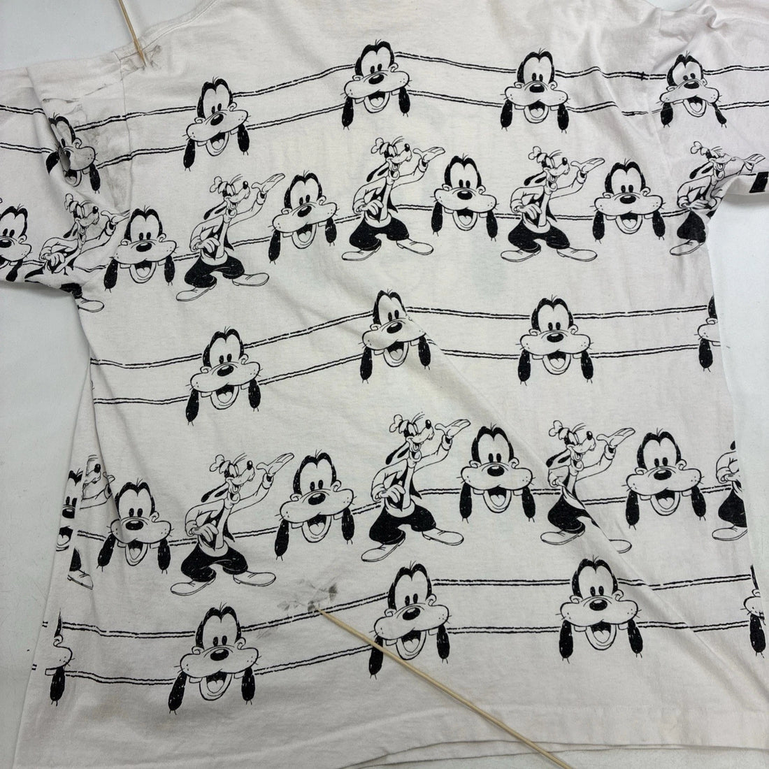 Vintage Goofy Disney Long Sleeve T-Shirt Size XL All Over Print AOP 90s