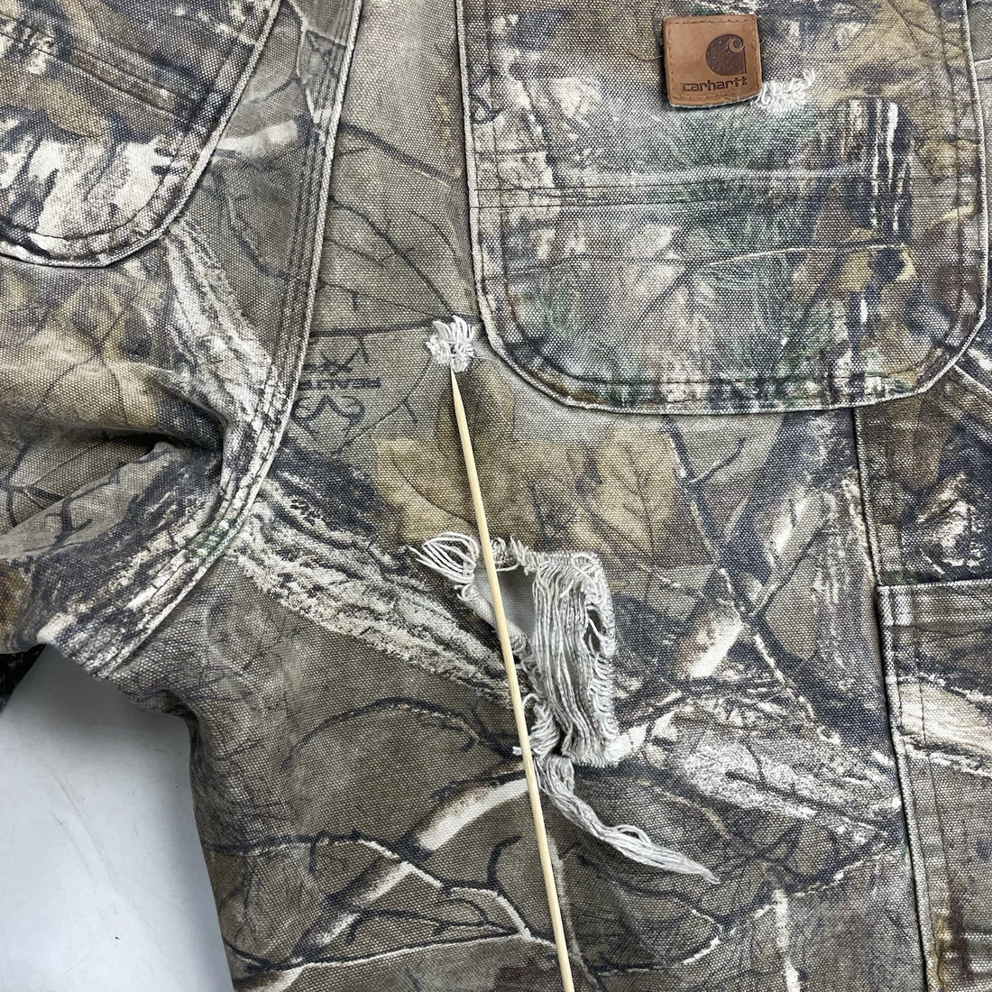 Carhartt Realtree Camo Carpenter Work Pants Size 34 X 30 Distressed