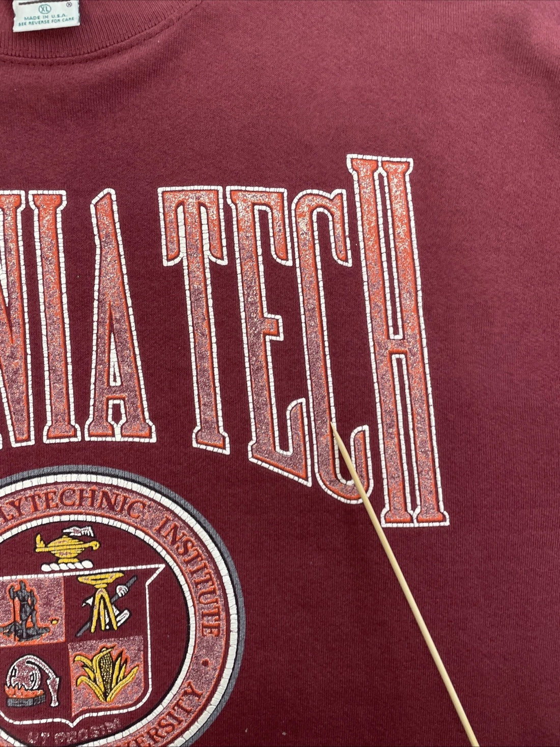 Vintage Virginia Tech Crest Crewneck Sweatshirt Size XL 90s