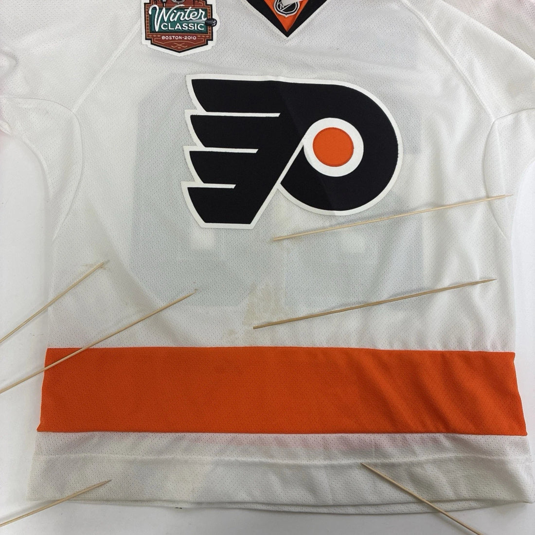Philadelphia Flyers Chris Pronger Winter Classic 2010 Reebok Jersey Medium NHL