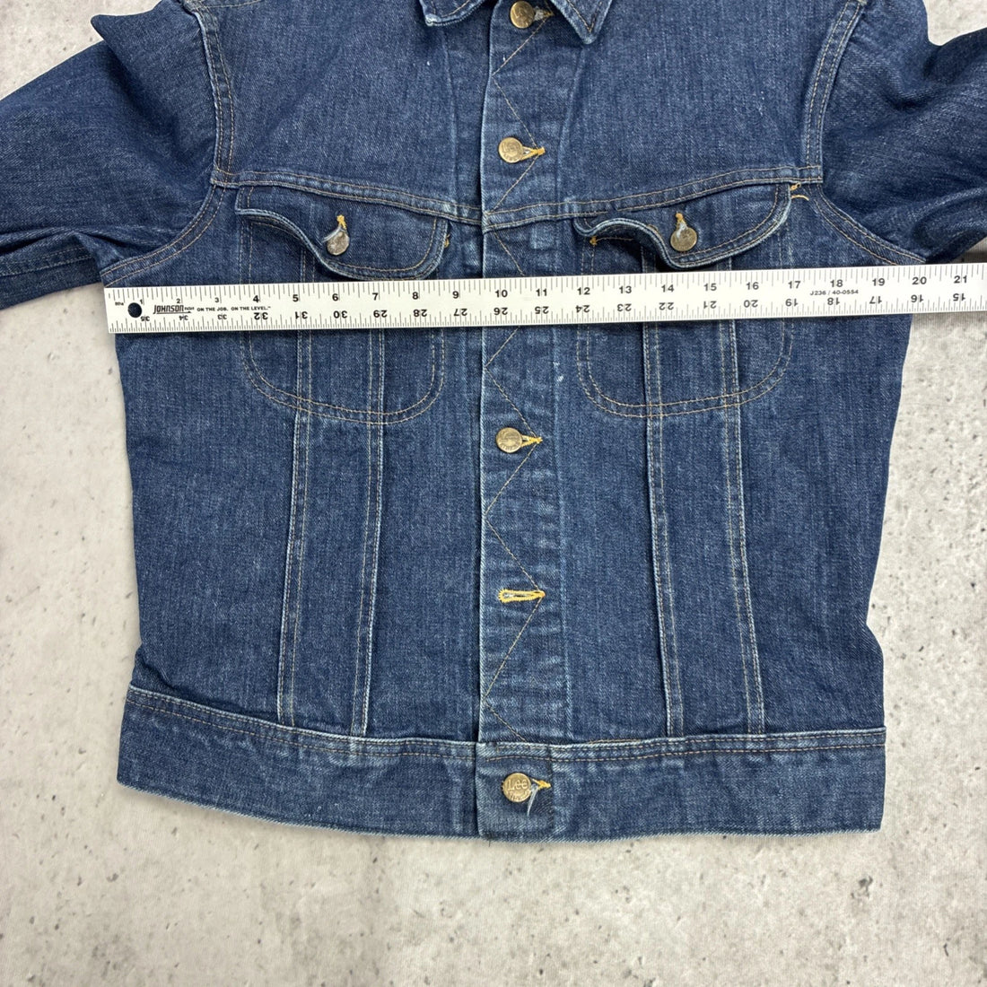 Vintage Lee Denim Trucker Jacket Size Large PATD 153438