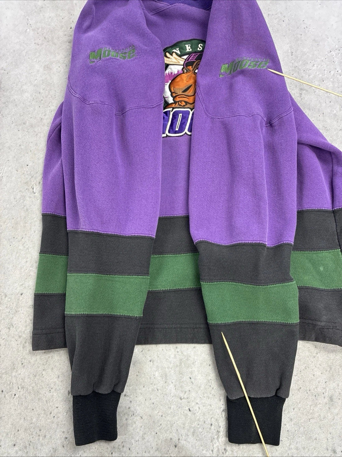 Vintage Minnesota Moose Sweatshirt Crewneck Size XL 90s IHL