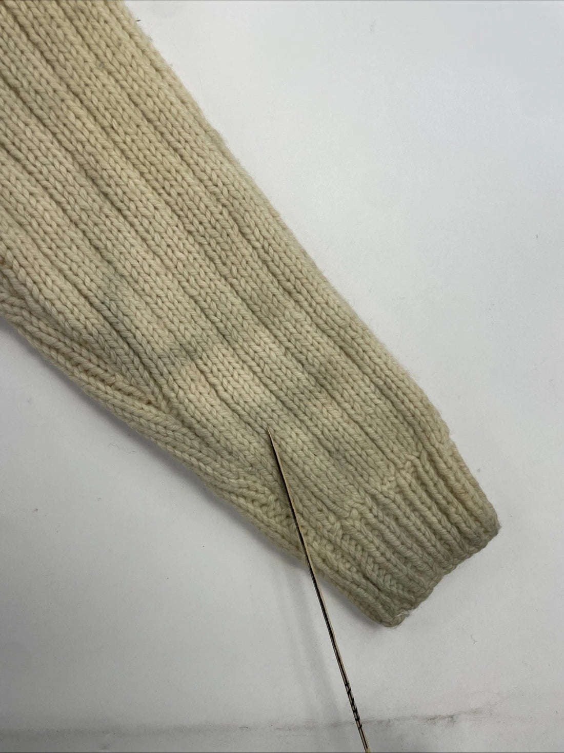 Vintage Quebec Fleur De Lis Wool Knit Sweater Size Large